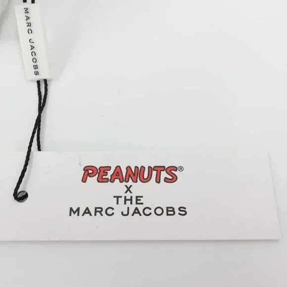 Marc Jacobs x Peanuts Snoopy The Snapshot Logo Plaque Crossbody Bag White OS - Picture 10 of 14